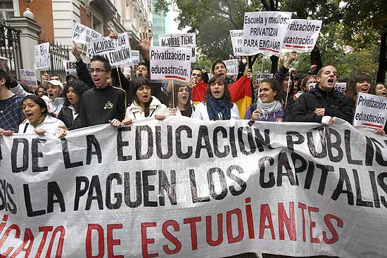 Protestas de estudiantes. Protestas de estudiantes.