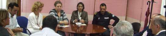 Reunión con los vecinos de Nervión Reunión con los vecinos de Nervión