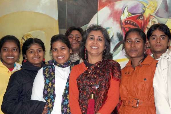 Urmi Basu, fundadora de New Light. Urmi Basu, fundadora de New Light.