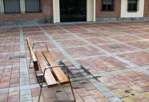Un hombre se quema "a lo bonzo". Un hombre se quema "a lo bonzo".