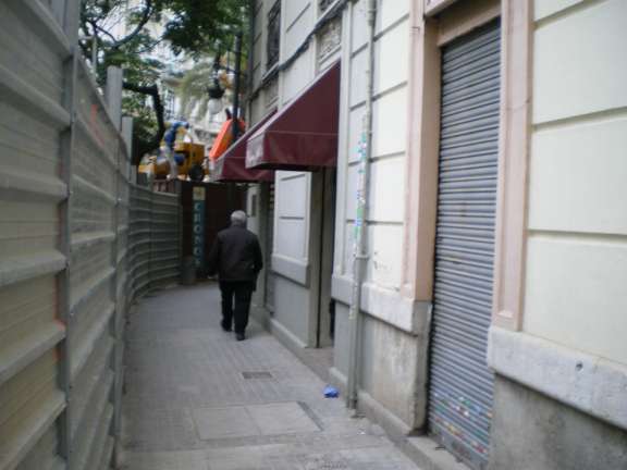 Uno de los comercios donde entraron a robar Uno de los comercios donde entraron a robar