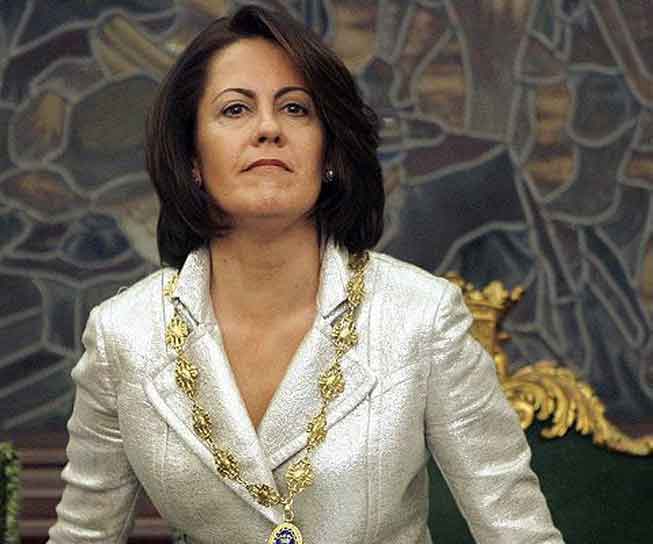 Yolanda Barcina Yolanda Barcina