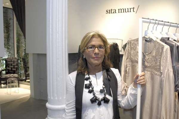 Sita Murt, en su nueva tienda de A Coruña Sita Murt, en su nueva tienda de A Coruña