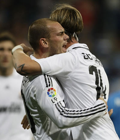 Sneijder Sneijder