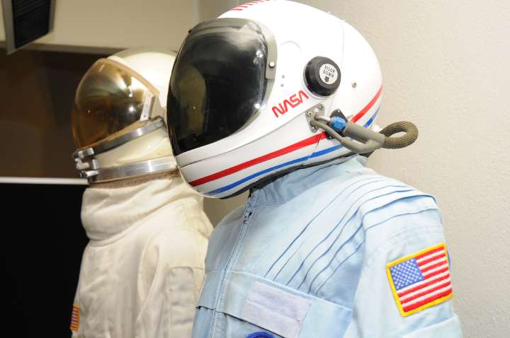 Vivir en el espacio... no es tan diferente Vivir en el espacio... no es tan diferente