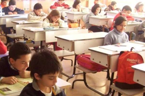 Alumnos de un colegio. Alumnos de un colegio.