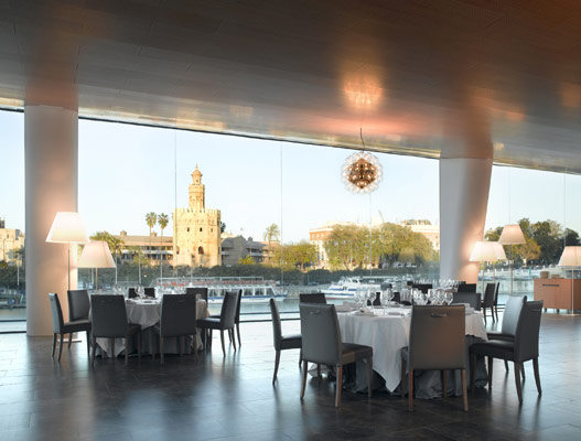 Salón principal del restaurante Salón principal del restaurante