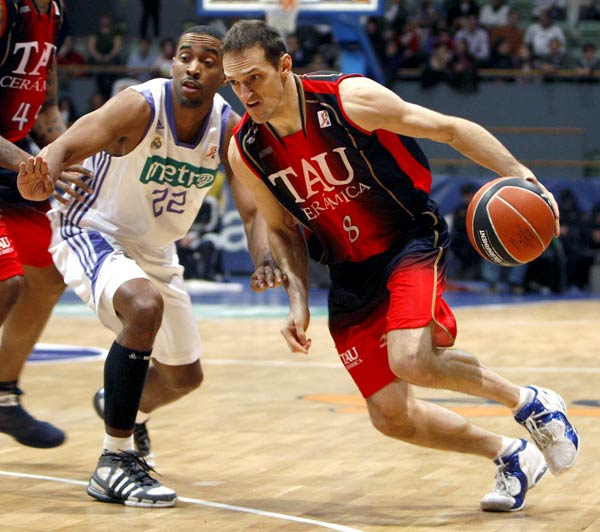 Bullock y Rakocevic Bullock y Rakocevic