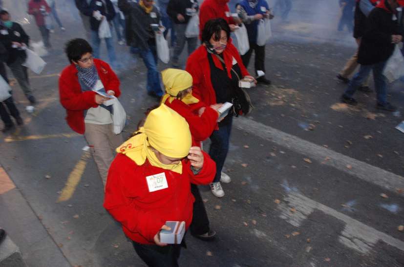 Petardos en Fallas. Petardos en Fallas.