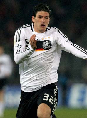 Mario Gómez Mario Gómez