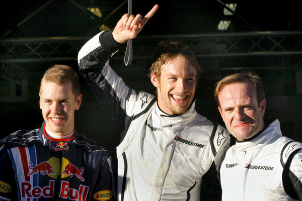 Sebastian Vettel, Jenson Button y Rubens Barrichello Sebastian Vettel, Jenson Button y Rubens Barrichello