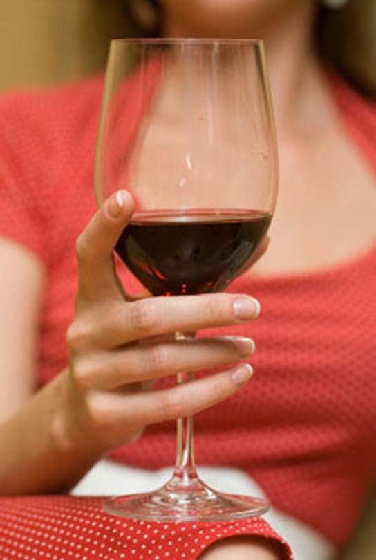 Las mujeres y el alcohol Las mujeres y el alcohol