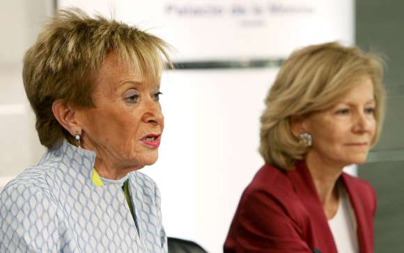 María Teresa Fernández de la Vega y Elena Salgado María Teresa Fernández de la Vega y Elena Salgado