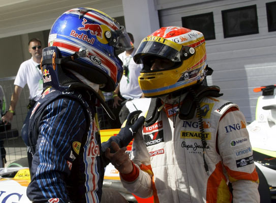 Mark Webber y Fernando Alonso Mark Webber y Fernando Alonso