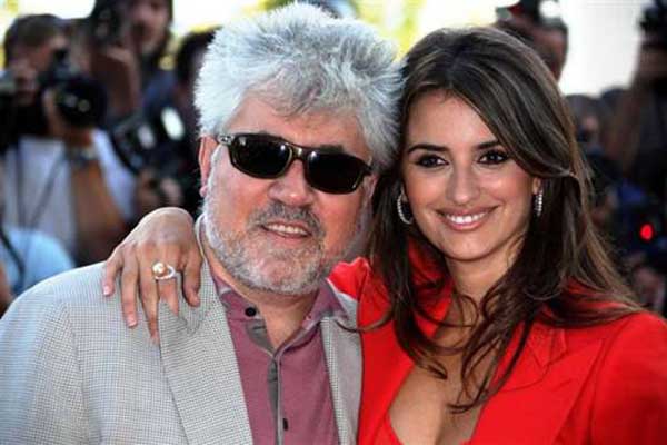 Penélope Cruz y Pedro Almodóvar. Penélope Cruz y Pedro Almodóvar.