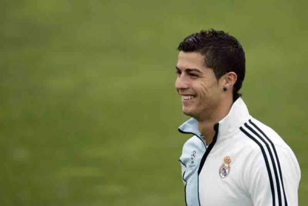 Cristiano Ronaldo Cristiano Ronaldo