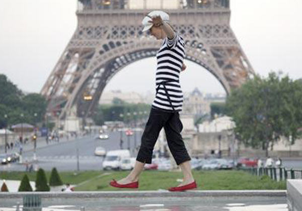Las mujeres 'no pueden llevar pantalones' en París Las mujeres 'no pueden llevar pantalones' en París