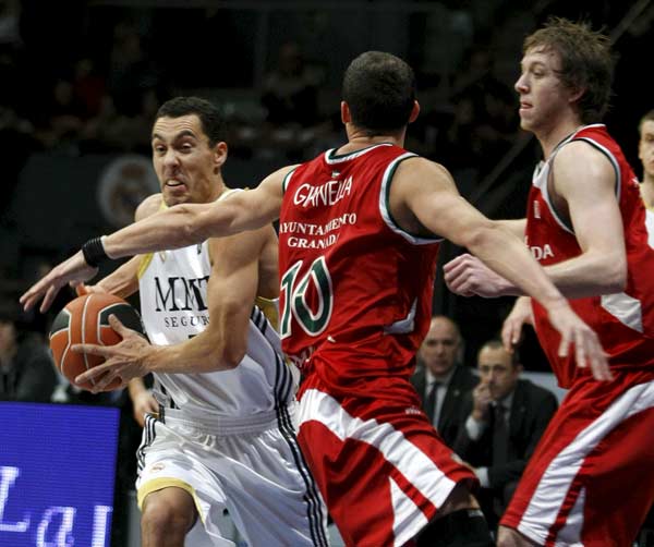 Prigioni ante el Granada Prigioni ante el Granada
