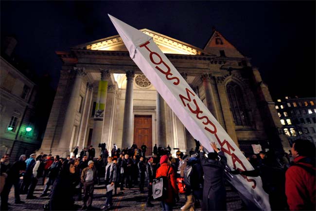 Protesta contra la prohibición de minaretes en Suiza Protesta contra la prohibición de minaretes en Suiza