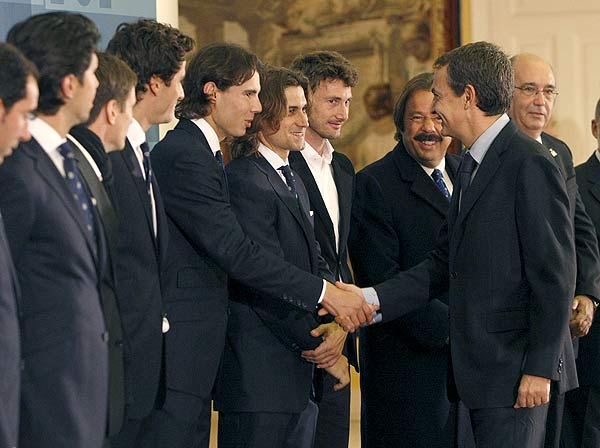 El presidente recibe al equipo de la Copa Davis El presidente recibe al equipo de la Copa Davis