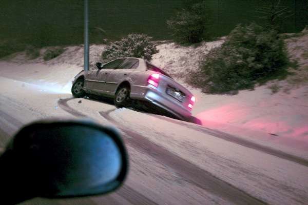 Problemas de tráfico por la nieve Problemas de tráfico por la nieve