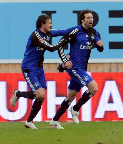 Van Nistelrooy con el Hamburgo Van Nistelrooy con el Hamburgo