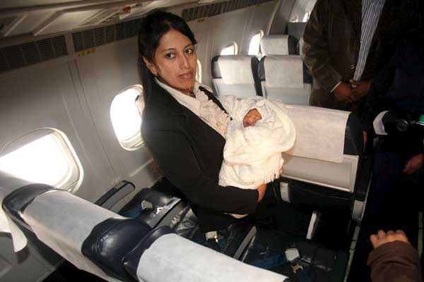 Lourdes Mamani con su hija Lourdes Mamani con su hija