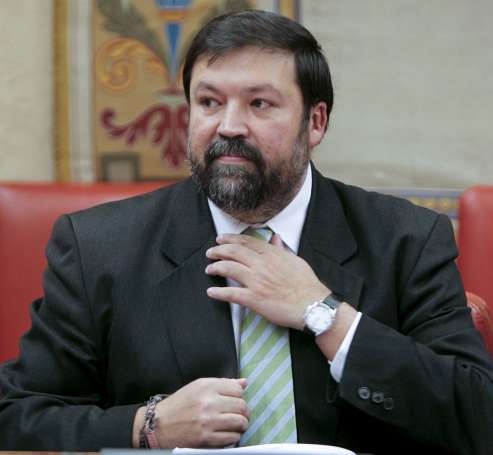 El ministro Caamaño El ministro Caamaño