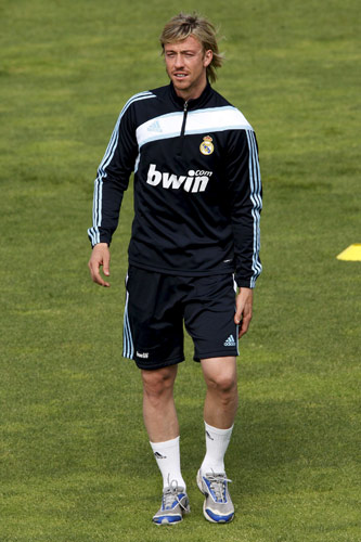 Guti Guti