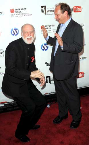 Vinton Cerf y Tim Berners-Lee Vinton Cerf y Tim Berners-Lee