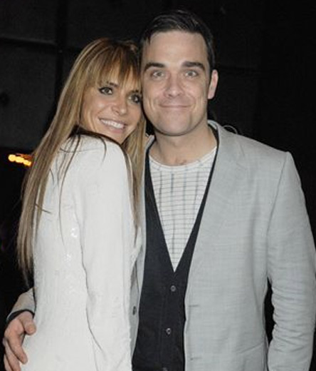 Robbie Williams y su novia Robbie Williams y su novia