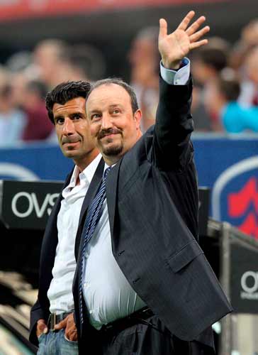 Rafael Benítez junto a Luis Figo Rafael Benítez junto a Luis Figo