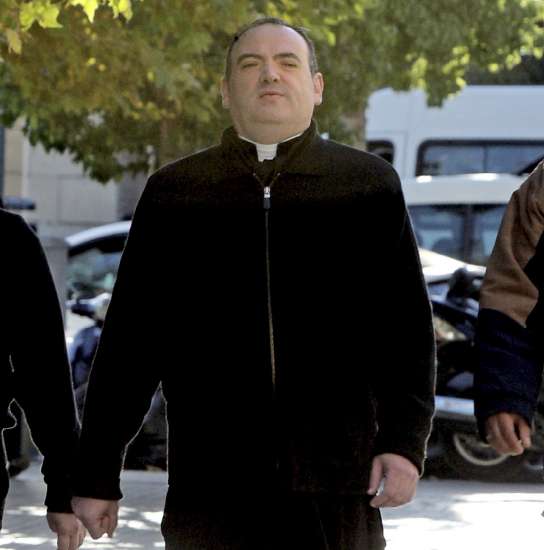 El padre Ángel El padre Ángel