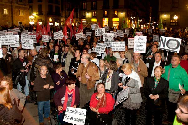 Protestas contra la visita del Papa Protestas contra la visita del Papa