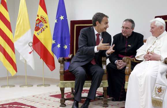 Zapatero, con el papa Benedicto XVI Zapatero, con el papa Benedicto XVI