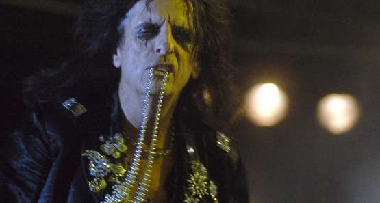 Alice Cooper. Alice Cooper.