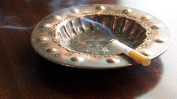 El humo del tabaco causa una de cada cien muertes El humo del tabaco causa una de cada cien muertes