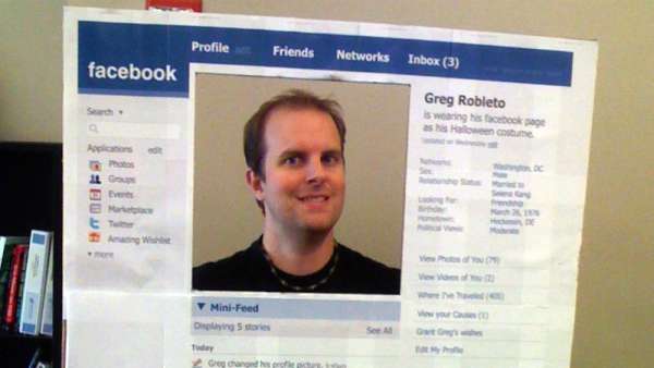 Facebook Facebook