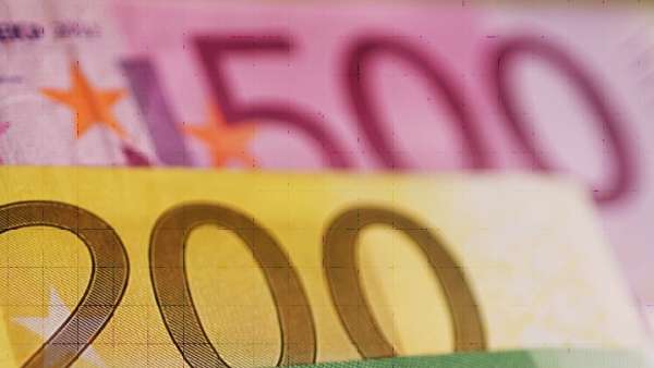 Euros en billetes Euros en billetes