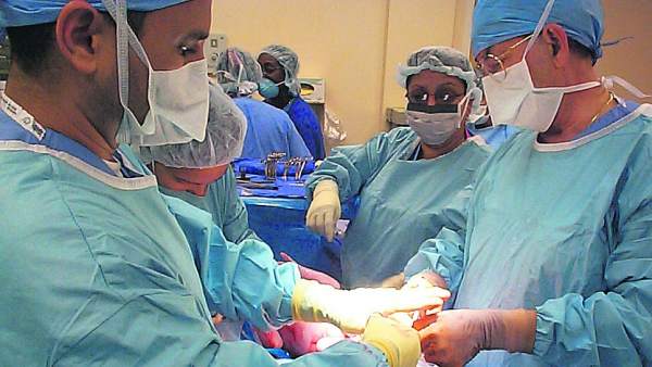 Una operación de cirugía estética Una operación de cirugía estética