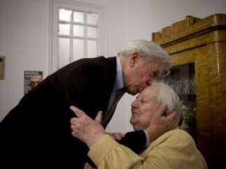 Carmen Balcells y Vargas Llosa.