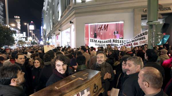 Contra el cierre de CNN + Contra el cierre de CNN +