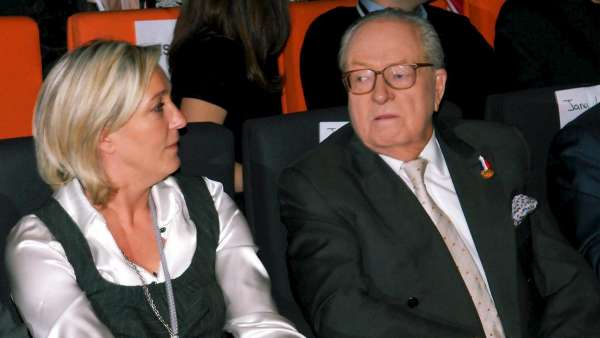 Marine Le Pen y Jean-Marie Le Pen Marine Le Pen y Jean-Marie Le Pen