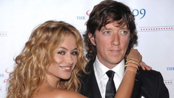 Resultado de imagen para Paulina Rubio demanda a Colate por ocultarle el paradero de su hijo