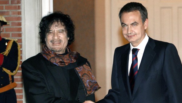 Gadafi y Zapatero Gadafi y Zapatero
