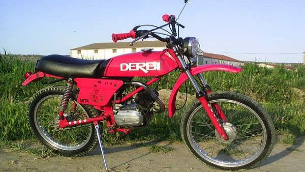 Un modelo de Derbi diablo. Un modelo de Derbi diablo.