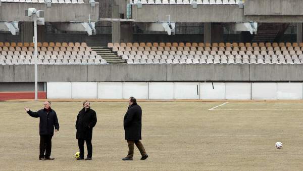 El césped del estadio lituano El césped del estadio lituano