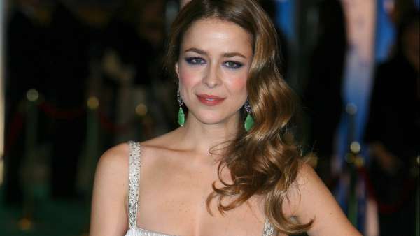 Silvia Abascal Silvia Abascal