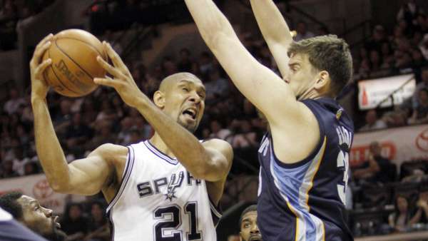 Marc Gasol y Tim Duncan Marc Gasol y Tim Duncan