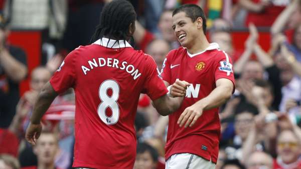 Chicharito Hernández y Anderson, del Manchester United Chicharito Hernández y Anderson, del Manchester United